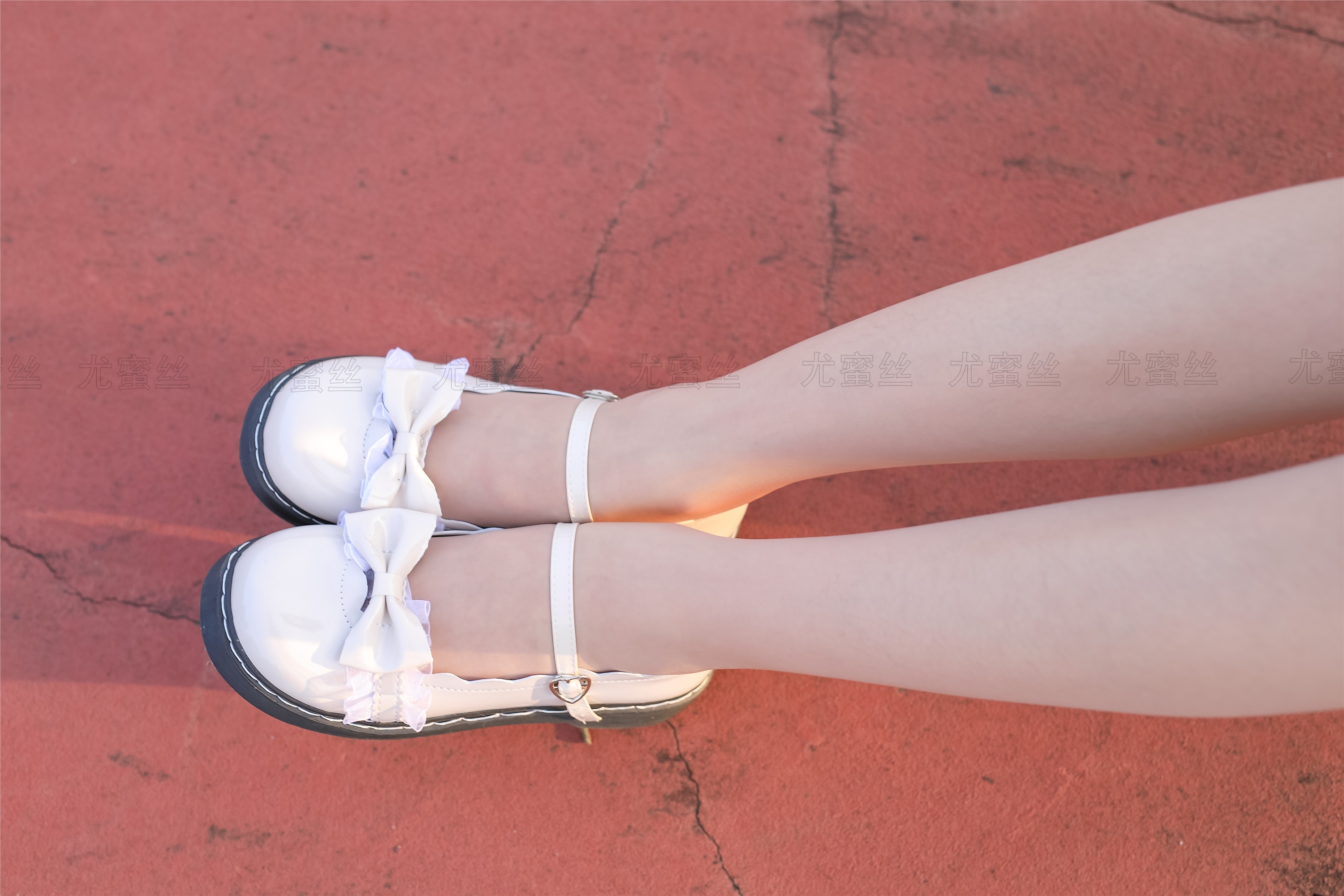 尤蜜丝 穿搭写真 NO.025